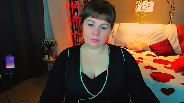 CrystaalStaar online show from March 26, 2026, 7:45 pm