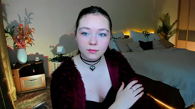 Snapshot of AlluringLookk chatting on October 20, 2025, 12:27 pm AlluringLookk online show from October 20, 2025, 12:27 pm