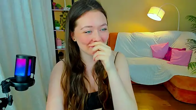 Snapshot of AlluringLookk chatting on September 28, 2025, 5:20 pm AlluringLookk online show from September 28, 2025, 5:20 pm