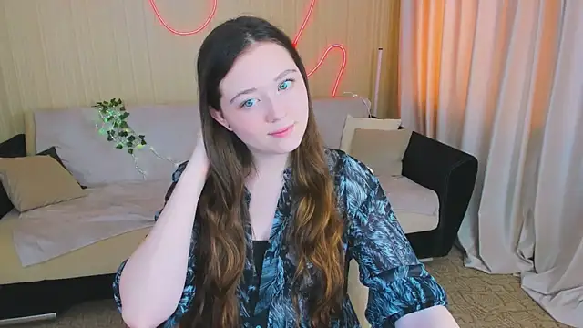 Snapshot of AlluringLookk chatting on October 8, 2025, 12:28 pm AlluringLookk online show from October 8, 2025, 12:28 pm