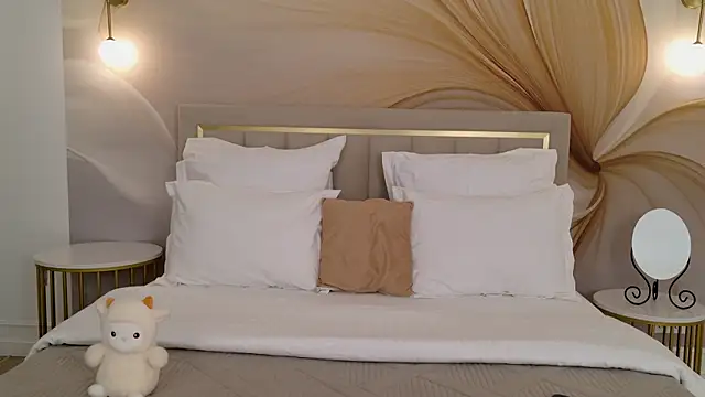 VanessaFields online show from January 14, 2026, 12:31 pm