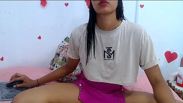 karenvagina18 online show from September 17, 2025, 1:35 pm