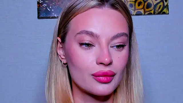 Snapshot of OliviaReece chatting on February 19, 2026, 6:21 am OliviaReece online show from February 19, 2026, 6:21 am