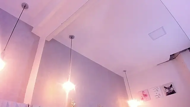 Snapshot of HannahToons chatting on September 19, 2025, 8:13 pm HannahToons online show from September 19, 2025, 8:13 pm