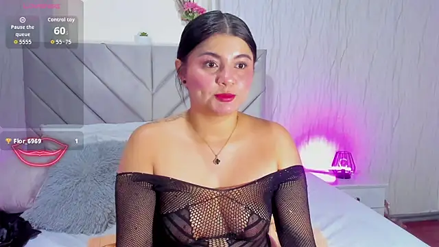 Snapshot of AmberSinner chatting on September 19, 2025, 11:14 am AmberSinner online show from September 19, 2025, 11:14 am