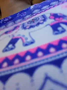 chocolate bella online show from January 13, 2026, 10:57 pm