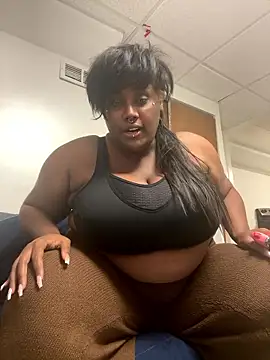 Cocomamii1 online show from January 10, 2026, 12:50 am