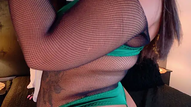 SophiaSummer online show from April 21, 2026, 8:04 pm