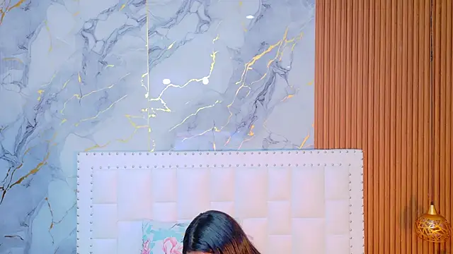 Snapshot of curvybrunnett chatting on November 9, 2025, 11:47 am curvybrunnett online show from November 9, 2025, 11:47 am