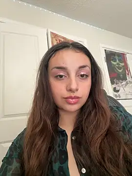 CharmingMaddie online show from October 24, 2025, 2:49 pm