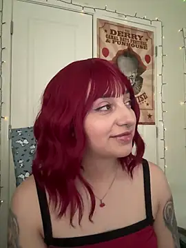 CharmingMaddie online show from March 31, 2026, 5:37 pm