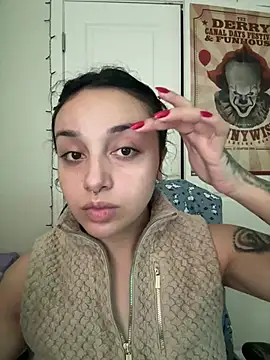 CharmingMaddie online show from February 17, 2026, 4:37 pm