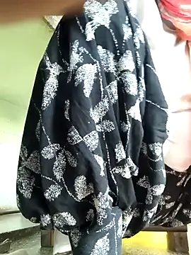 Love-pari077 online show from September 20, 2025, 1:10 am