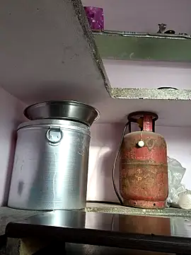 Love-pari077 online show from April 17, 2026, 1:52 am