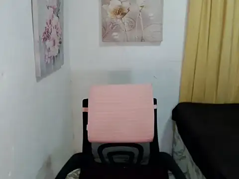 fuckerfriendsxx online show from November 16, 2025, 10:31 am