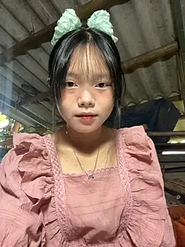 Snapshot of AdamLazis chatting on October 7, 2025, 12:44 am AdamLazis online show from October 7, 2025, 12:44 am