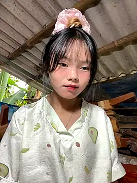 Snapshot of AdamLazis chatting on September 15, 2025, 12:22 am AdamLazis online show from September 15, 2025, 12:22 am