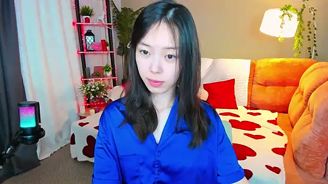 SoulHarmoonyy online show from April 5, 2026, 3:46 am