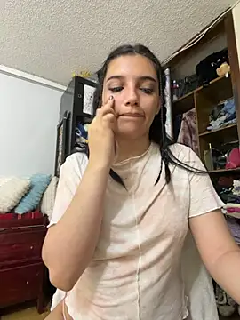 Capybarita online show from April 18, 2026, 10:32 pm