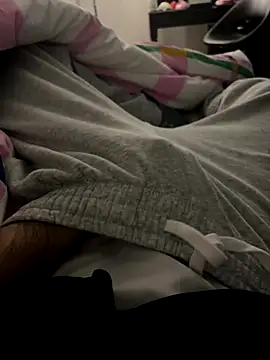 Frankieyyy1 online show from November 21, 2025, 5:28 am