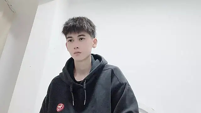 Snapshot of xiaojie2563 chatting on October 24, 2025, 12:26 pm xiaojie2563 online show from October 24, 2025, 12:26 pm