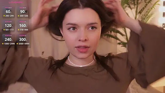 Snapshot of BlissHey chatting on October 29, 2025, 6:18 pm BlissHey online show from October 29, 2025, 6:18 pm