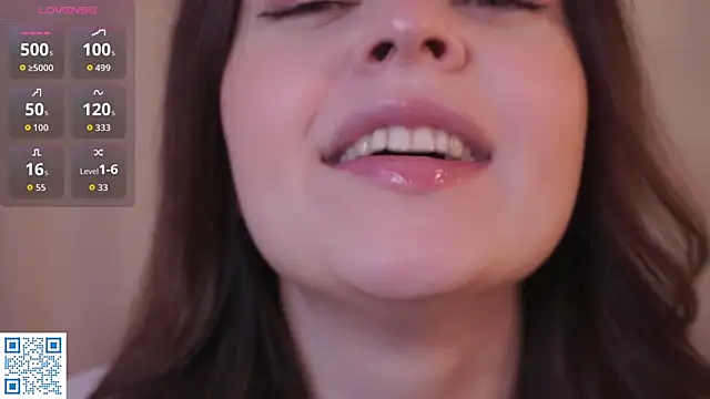 Snapshot of BlissHey chatting on October 14, 2025, 3:12 pm BlissHey online show from October 14, 2025, 3:12 pm