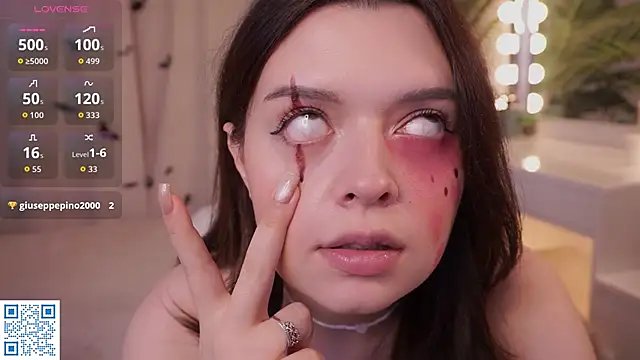 Snapshot of BlissHey chatting on October 31, 2025, 4:36 pm BlissHey online show from October 31, 2025, 4:36 pm