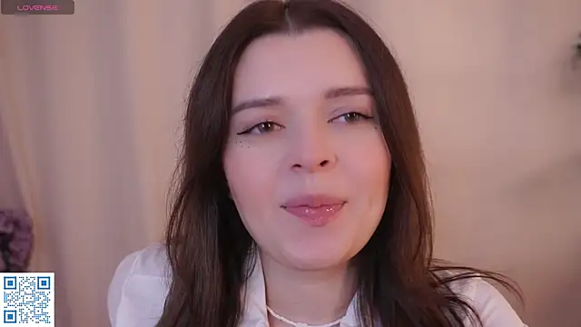 Snapshot of BlissHey chatting on October 24, 2025, 4:17 pm BlissHey online show from October 24, 2025, 4:17 pm