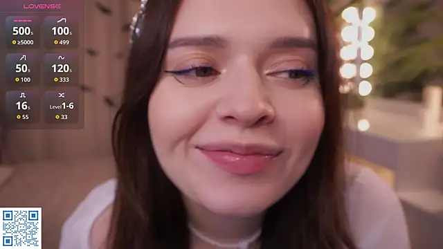 Snapshot of BlissHey chatting on November 4, 2025, 3:38 pm BlissHey online show from November 4, 2025, 3:38 pm