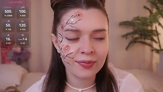 Snapshot of BlissHey chatting on October 28, 2025, 3:55 pm BlissHey online show from October 28, 2025, 3:55 pm