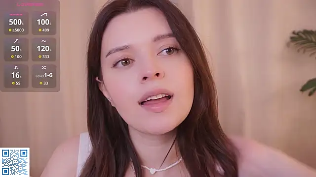 Snapshot of BlissHey chatting on October 12, 2025, 3:13 pm BlissHey online show from October 12, 2025, 3:13 pm