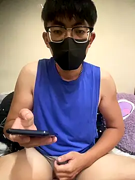 Snapshot of bigbb101011 chatting on October 6, 2025, 1:07 am bigbb101011 online show from October 6, 2025, 1:07 am