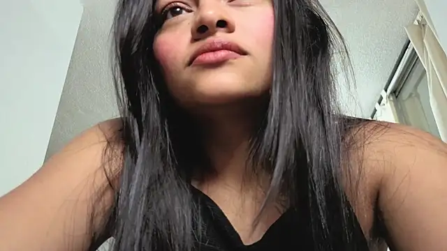 Candela    online show from April 5, 2026, 7:04 am