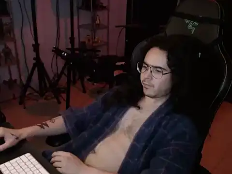 dorrey21 online show from April 20, 2026, 11:17 pm