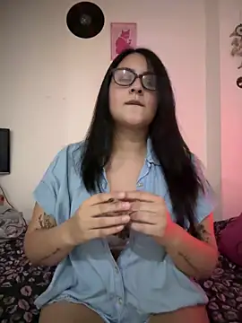 CamilaH 69 online show from April 21, 2026, 6:09 am