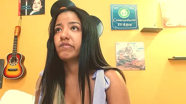 Snapshot of meisevil77 chatting on October 2, 2025, 2:48 am meisevil77 online show from October 2, 2025, 2:48 am