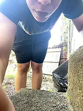 Velvetraexo online show from April 15, 2026, 5:17 pm