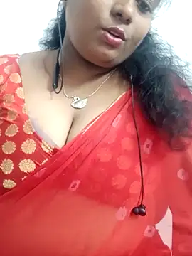 Snapshot of Divya-Lovely chatting on October 4, 2025, 8:43 pm Divya-Lovely online show from October 4, 2025, 8:43 pm