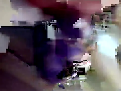 Snapshot of SparklesB1tch chatting on October 19, 2025, 5:21 am SparklesB1tch online show from October 19, 2025, 5:21 am