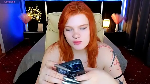 Clumsy Nana online show from March 13, 2026, 1:38 pm