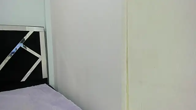 Snapshot of iisabella_noa chatting on October 3, 2025, 1:12 pm iisabella noa online show from October 3, 2025, 1:12 pm