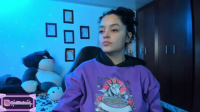 milita houston online show from October 7, 2025, 4:24 am