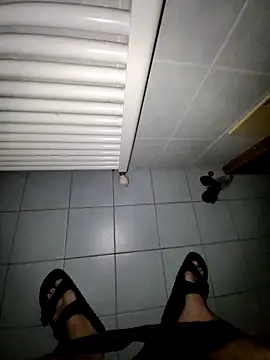 giova17cm online show from March 5, 2026, 10:59 pm