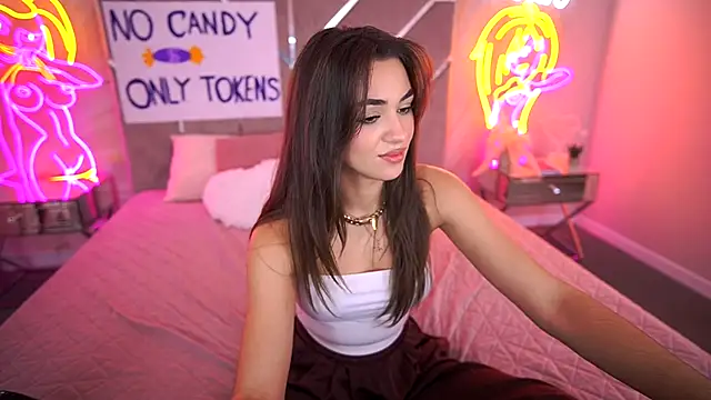 EricaSin online show from October 31, 2025, 2:13 pm