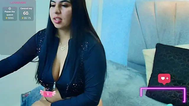 Snapshot of Aly_Smith_ chatting on October 2, 2025, 12:30 pm Aly Smith  online show from October 2, 2025, 12:30 pm