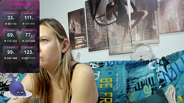 Sunny Sammy online show from October 19, 2025, 1:19 am