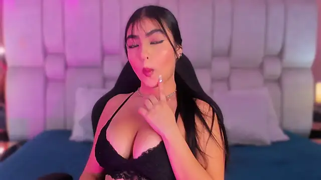 BelaCox  online show from September 22, 2025, 12:00 pm