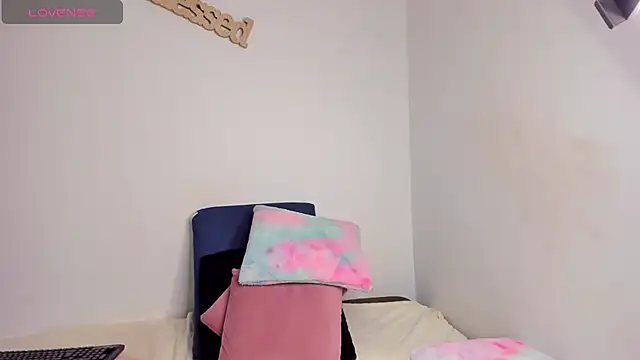 Snapshot of Brandy_brown_ chatting on October 3, 2025, 11:17 pm Brandy brown  online show from October 3, 2025, 11:17 pm