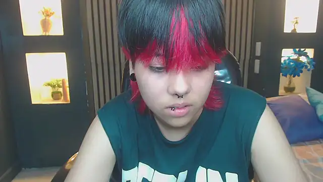 Snapshot of BJkoreanboy chatting on October 3, 2025, 8:10 pm BJkoreanboy online show from October 3, 2025, 8:10 pm